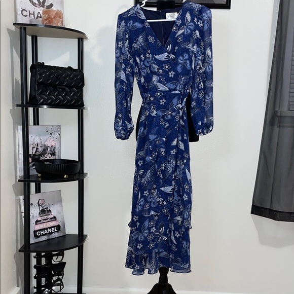 Eliza J Blue Floral Long Sleeve Dress - Picture 1 of 5